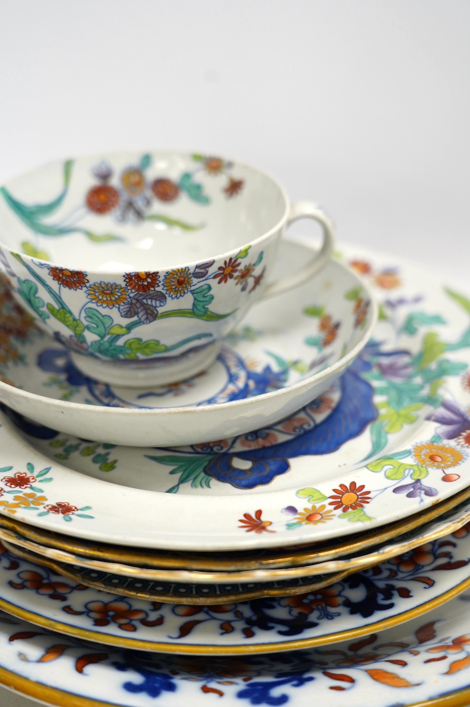 A collection of 18th and 19th century teaware including an early Masons plate, 24cm diameter. Condition - varies